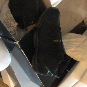 Retro 11worn one time